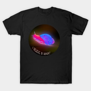 Magical snail sticker T-Shirt